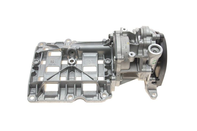 Насос оливи N47, BMW 5 (11417810823) Насос оливи N47, BMW 5 (11417810823)