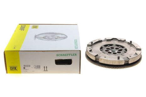 Маховик 415036210 BMW Маховик 415036210 BMW