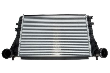 Интеркулер, SEAT ALTEA, AUDI A3, VALEO (818795) Интеркулер, SEAT ALTEA, AUDI A3, VALEO (818795)