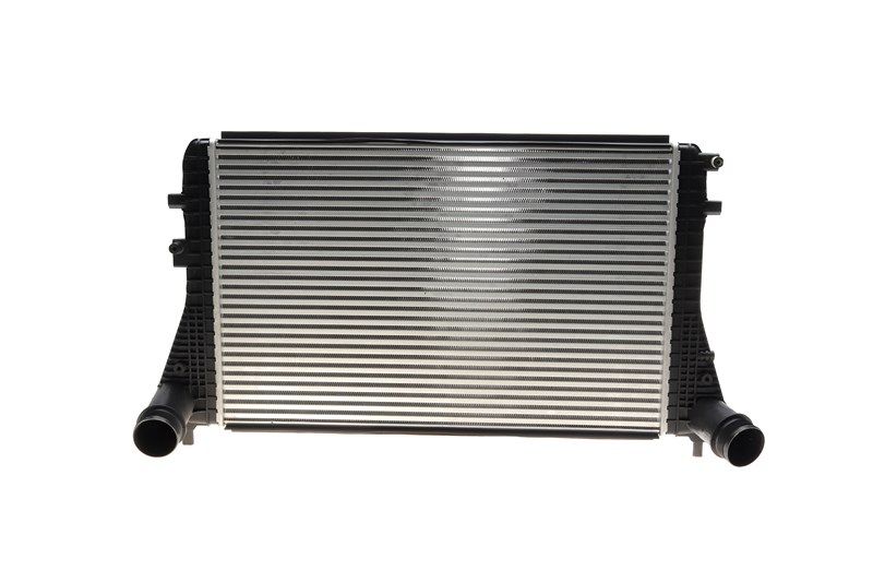 Интеркулер, AUDI A3, SKODA SUPERB, VALEO (818674) Интеркулер, AUDI A3, SKODA SUPERB, VALEO (818674)