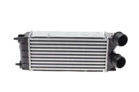 Интеркулер, DS DS, CITROËN C4, VALEO (818226) Интеркулер, DS DS, CITROËN C4, VALEO (818226)