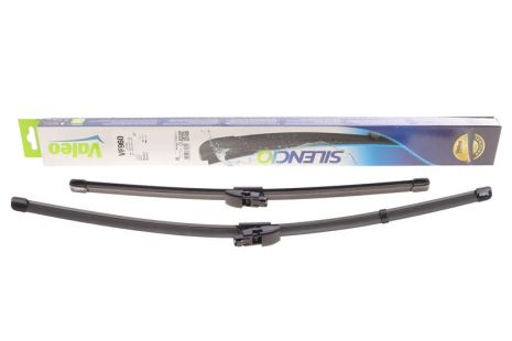 Щетки стеклоочистителя 600/450 мм SILENCIO FLAT BLADE SET (пр-во Valeo)