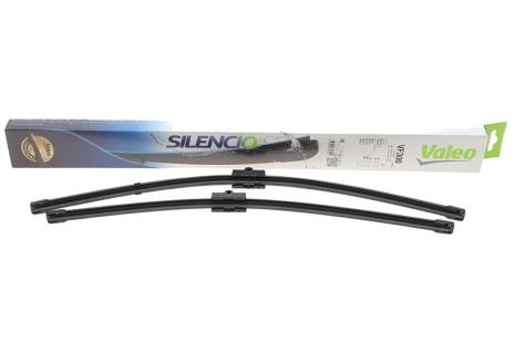 Комплект щеток стеклоочистителя бескаркасных Valeo Silencio Flat 530/475