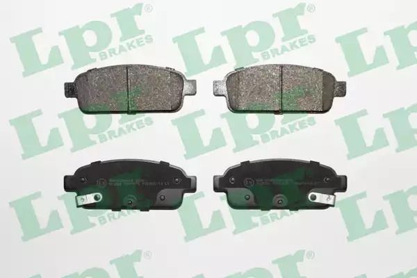Колодки задні галмівні OPEL ASTRA J 2009-/CHEVROLET CRUZE 2009-, LPR (05P1575) Колодки задні галмівні OPEL ASTRA J 2009-/CHEVROLET CRUZE 2009-, LPR (05P1575)