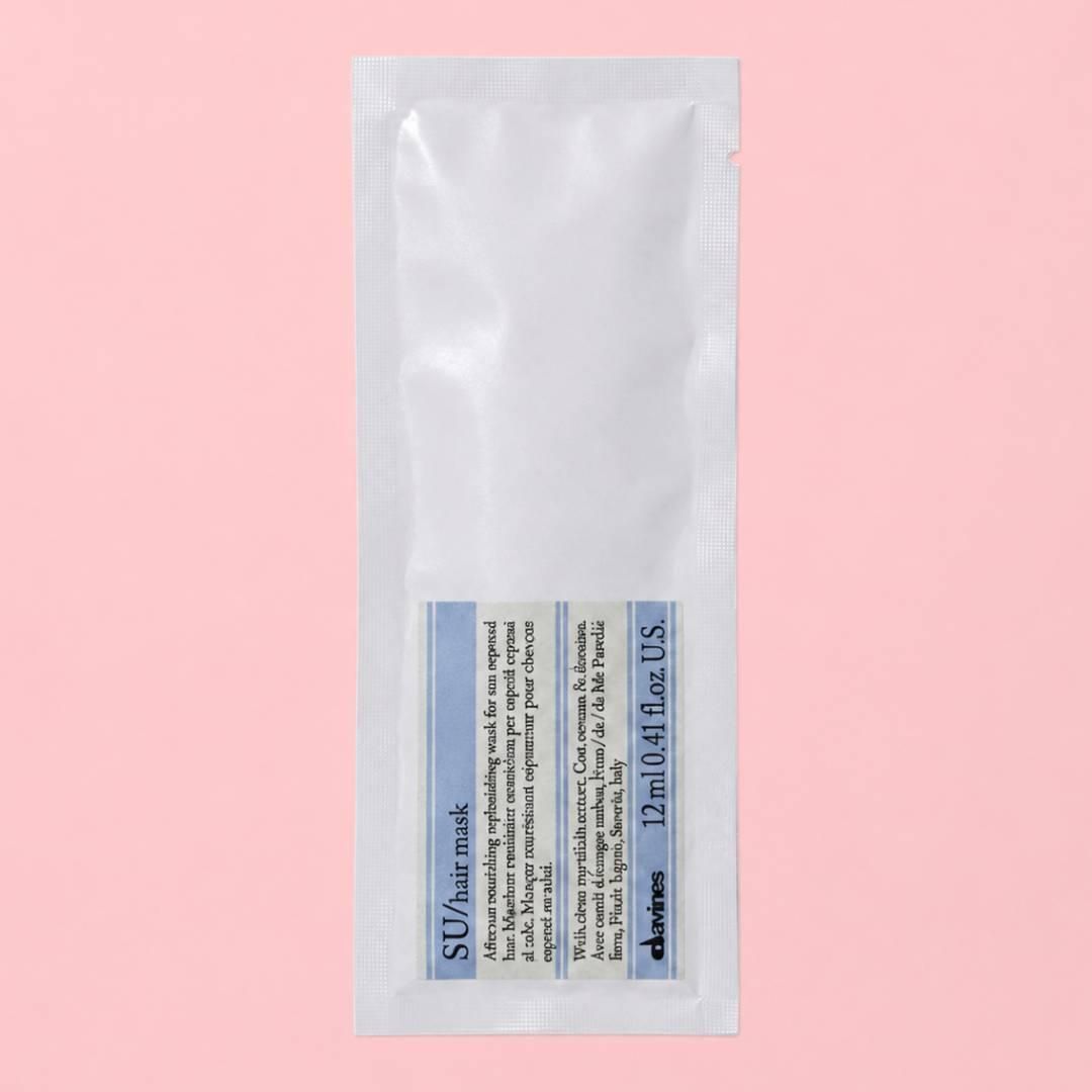 Зволожувальна маска Davines SU Hair Mask для живлення волосся після сонця, саше12 мл Зволожувальна маска Davines SU Hair Mask для живлення волосся після сонця, саше12 мл
