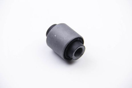 Сайлентблок поперечного верхнего рычага (бумеранг) VECTRA C 02-, d-14.2х38.5 (наружный), BC GUMA (BC