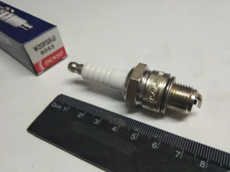 Свеча зажигания DENSO (W20FSRU) Suzuki/Yamaha ОДНА ШТУКА