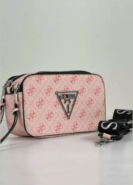Жіноча сумка Guess V426 прямокутна крос-боді рожева Жіноча сумка Guess V426 прямокутна крос-боді рожева