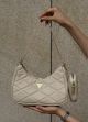 Женская сумка Guess багет бежевая Женская сумка Guess багет бежевая