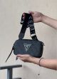 Женская сумка Guess V426 прямоугольная кросс-боди серая