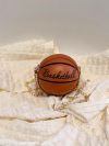 Женская круглая маленькая сумка 10407 BASKETBALL мяч на цепочке коричневая Женская круглая маленькая сумка 10407 BASKETBALL мяч на цепочке коричневая