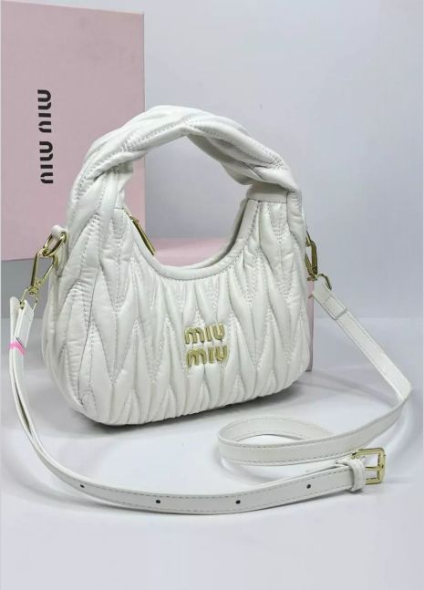 Женская сумка багет Miu miu 18121 белая