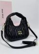 Женская сумка багет Miu miu 18121 черная Женская сумка багет Miu miu 18121 черная