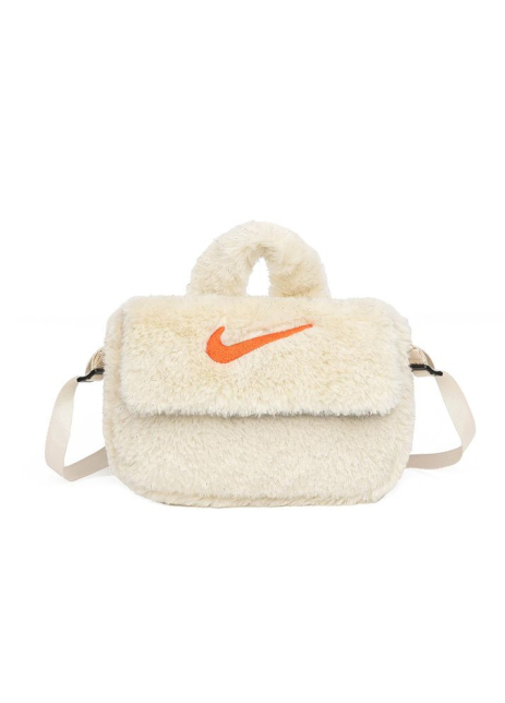 Бананка Nike меховая F264 молочная белая
