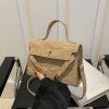 Женская сумка 8010 кросс-боди бархатная велюровая замшевая на ремешке бежевая Женская сумка 8010 кросс-боди бархатная велюровая замшевая на ремешке бежевая