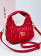 Женская сумка багет Miu miu 18121 красная Женская сумка багет Miu miu 18121 красная