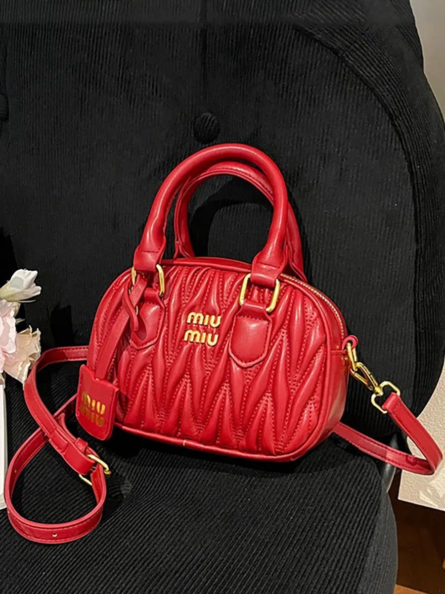 Женская сумка кросс-боди Miu miu 18119 красная Женская сумка кросс-боди Miu miu 18119 красная