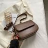 Жіноча сумка 8575 крос-боді коричнева