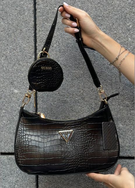 Женская сумка Guess рептилия хобо багет через плечо с кошельком черная Женская сумка Guess рептилия хобо багет через плечо с кошельком черная