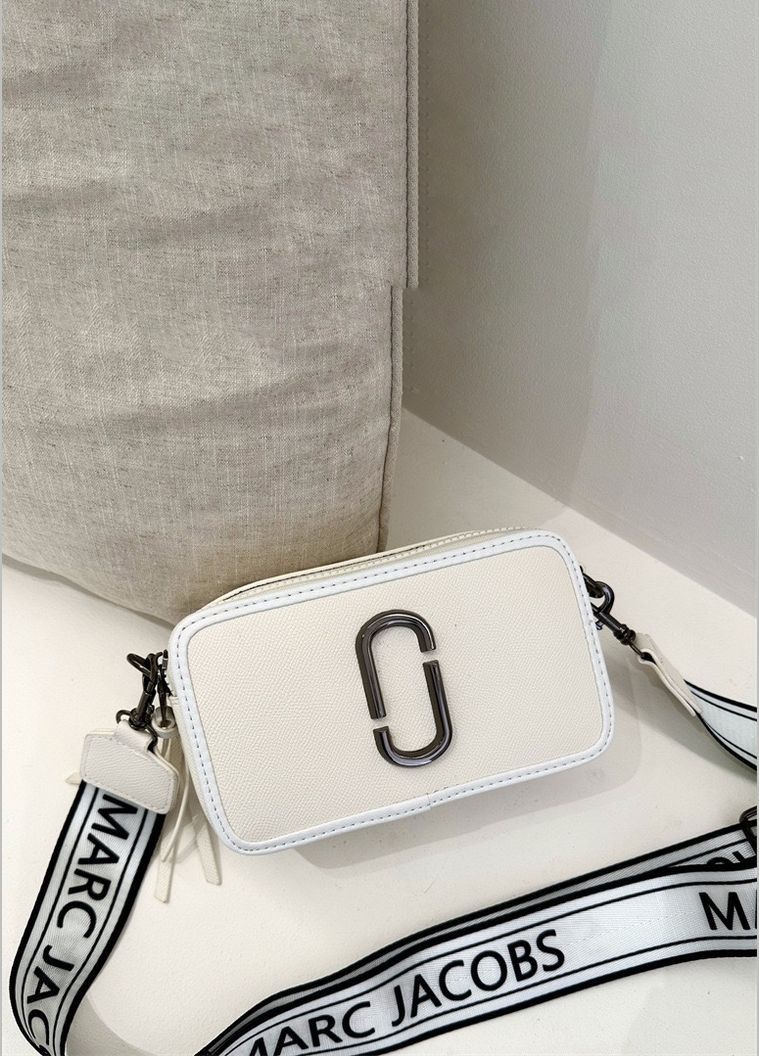 Женская сумка Marc Jacobs белая Женская сумка Marc Jacobs белая