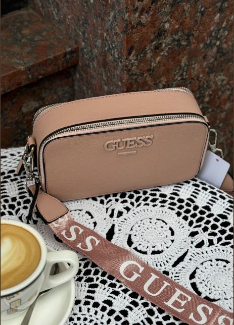 Женская прямоугольная сумка Guess 23705 кросс-боди розовая Женская прямоугольная сумка Guess 23705 кросс-боди розовая