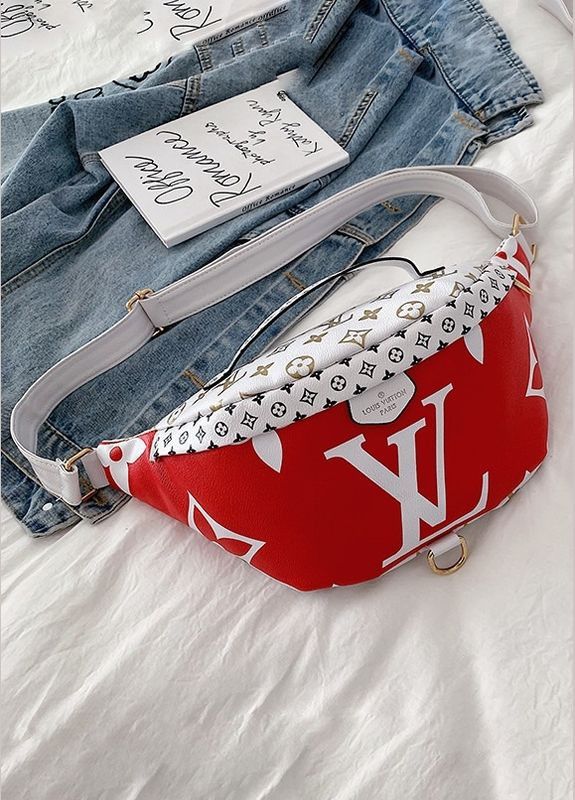 Женская сумка Louis Vuitton бананка через плечо красная белая крышка Женская сумка Louis Vuitton бананка через плечо красная белая крышка
