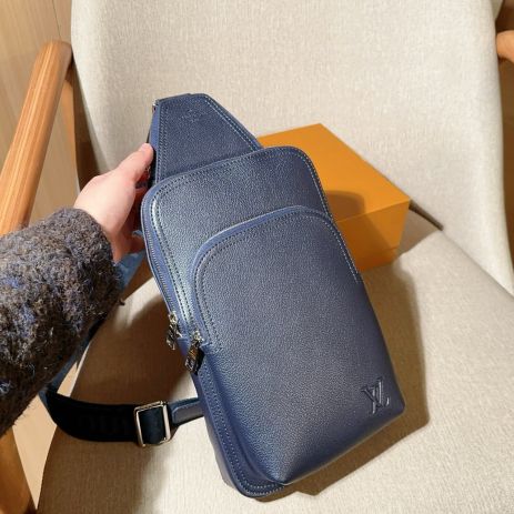 Мужская нагрудная сумка Louis Vuitton Avenue Total Blue синяя