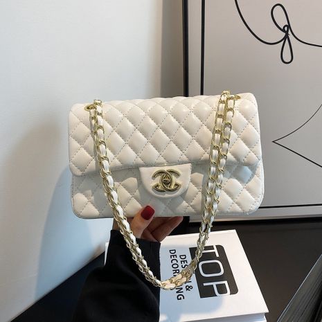 Женская сумка Chanel кросс-боди 6816 белая Женская сумка Chanel кросс-боди 6816 белая