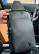 Мужская нагрудная сумка Louis Vuitton Avenue черная Мужская нагрудная сумка Louis Vuitton Avenue черная