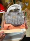 Жіноча сумка крос-боді Miu miu 2310 (19×13×6) сіра Жіноча сумка крос-боді Miu miu 2310 (19×13×6) сіра