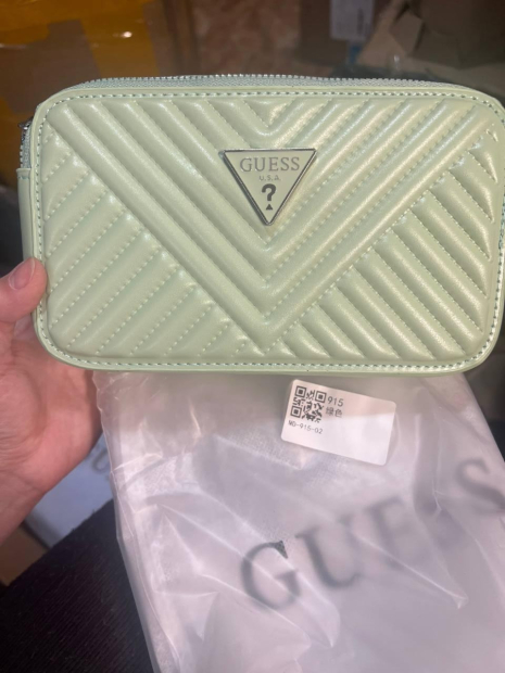 Жіноча сумка Guess 915 кросс-боди світло-зелена