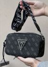 Женская сумка Guess V426 прямоугольная кросс-боди черная