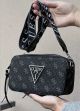 Женская сумка Guess V426 прямоугольная кросс-боди черная
