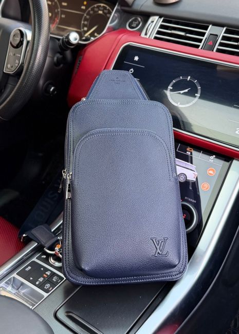 Мужская нагрудная сумка Louis Vuitton Avenue Total Blue синяя