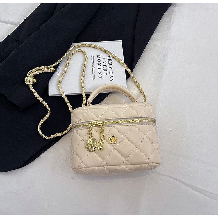 Женская сумка-косметичка 18205 Vanity Bag кросс-боди белая молочная Женская сумка-косметичка 18205 Vanity Bag кросс-боди белая молочная