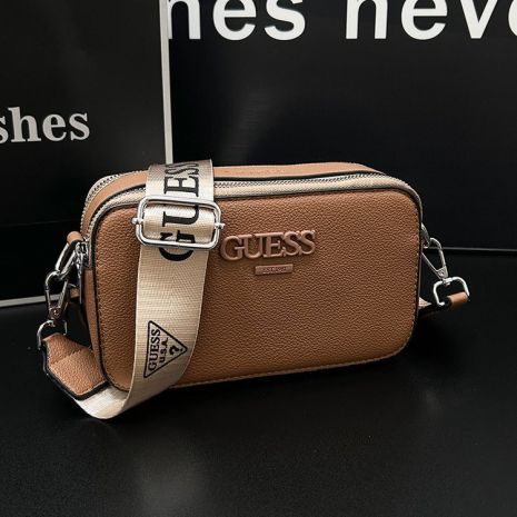 Женская сумка Guess 7159-6 темно-коричневая