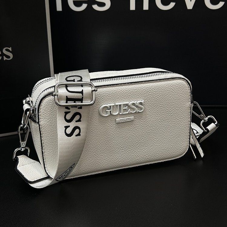 Женская сумка Guess 7159-6 белая Женская сумка Guess 7159-6 белая