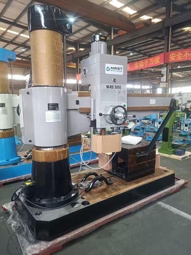 Сверлильный станок по металлу MAST Metalltechnik M-RS 3050 Сверлильный станок по металлу MAST Metalltechnik M-RS 3050