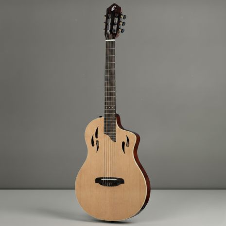 Класична гітара Ortega TourPlayer RTPSTD-NAT DeLuxe Nylon Spruce Natural з чохлом