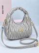 Жіноча сумка багет Miu miu 18121 срібляста