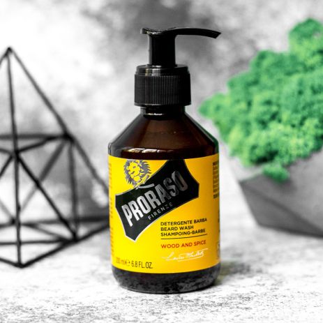Шампунь для бороди Proraso Wood 200ml Шампунь для бороди Proraso Wood 200ml