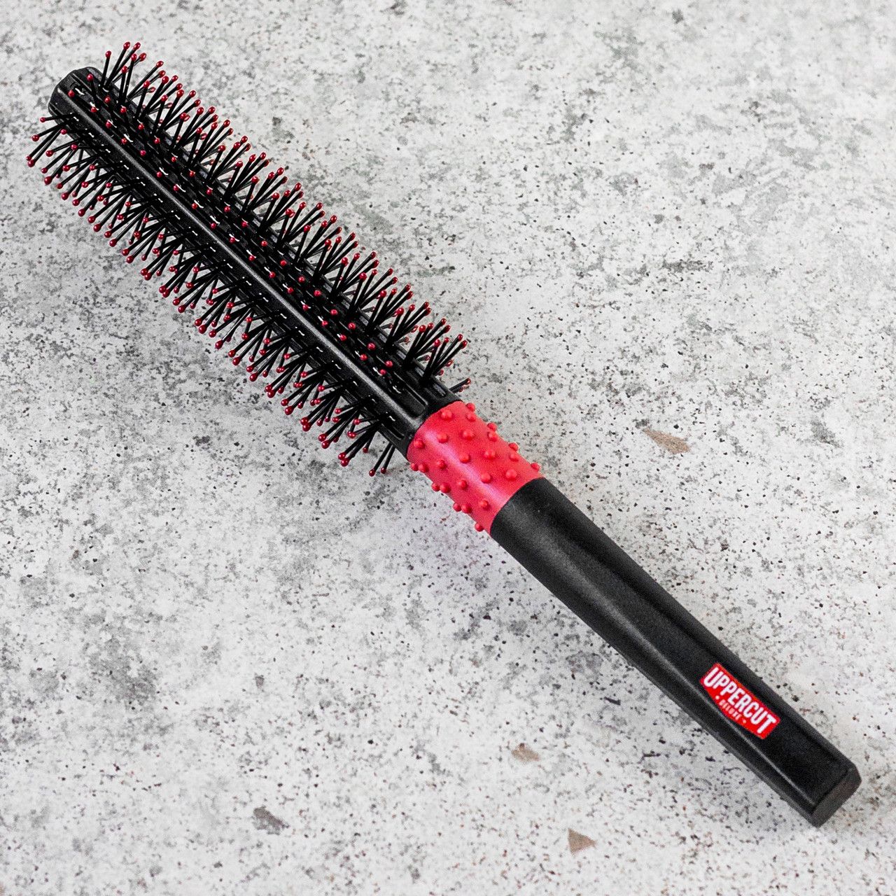 Щітка для волосся Uppercut Deluxe Quiff Roller Щітка для волосся Uppercut Deluxe Quiff Roller