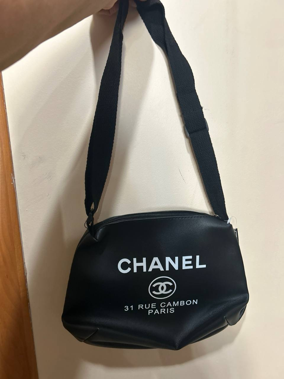ширпотреб сумка CHANEL китай крос-боди чорна ширпотреб сумка CHANEL китай крос-боди чорна