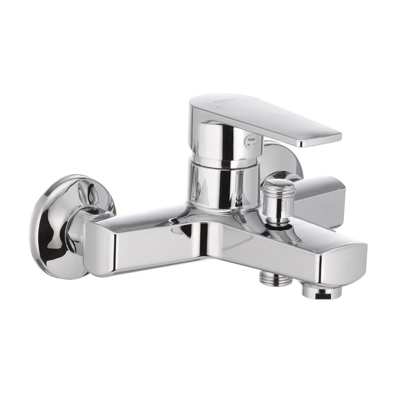 Змішувач для ванни PLAMIX Oscar-009 з коротким виливом, хромований, 1,5 бар (PM0026) Змішувач для ванни PLAMIX Oscar-009 з коротким виливом, хромований, 1,5 бар (PM0026)