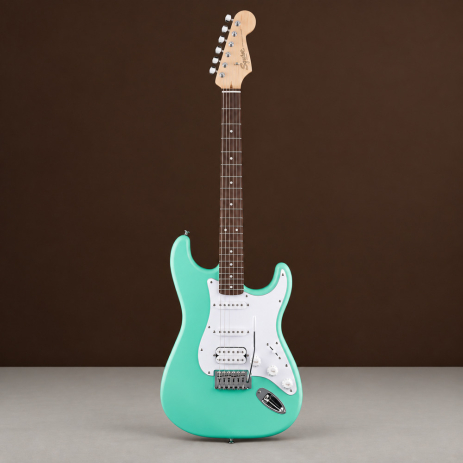 Электрогитара SQUIER DEBUT STRATOCASTER HSS SEA FOAM GREEN Электрогитара SQUIER DEBUT STRATOCASTER HSS SEA FOAM GREEN