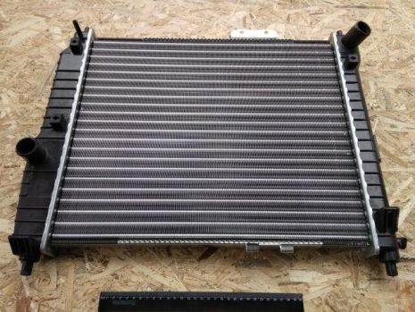 Радіатор охолодження Aveo (МКПП), THERMOTEC (D70010TT) L=480