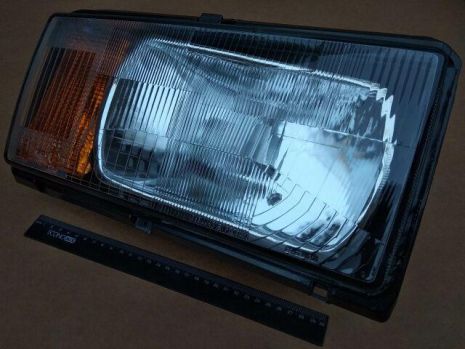 Фара в сборе ВАЗ 2105 правая, АВТОГРАНД желтый указатель поворота