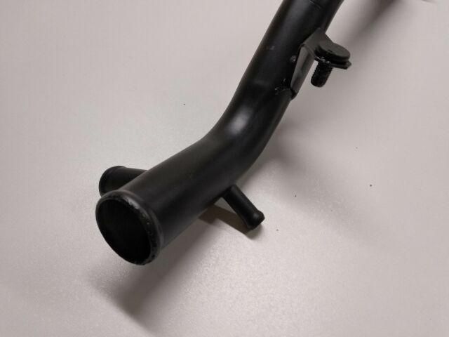 Трубка помпы, отводящая тосол ВАЗ 1118, АвтоВАЗ ("САКСАФОН") (1118-1303055) (11180-130305500) Трубка помпы, отводящая тосол ВАЗ 1118, АвтоВАЗ ("САКСАФОН") (1118-1303055) (11180-130305500)