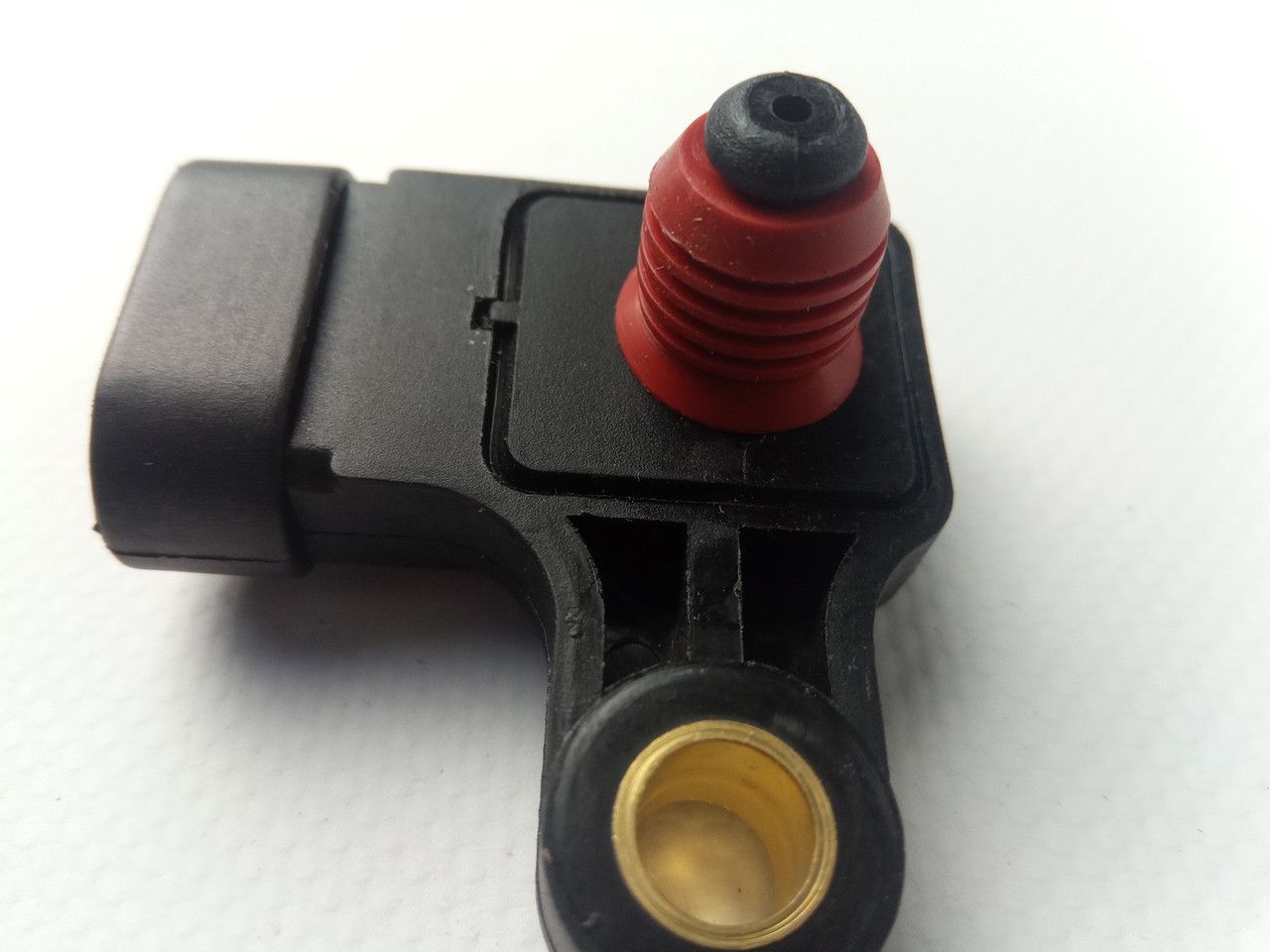 Датчик абсолютного давления (всасывания) Lanos 1.6, Aveo, APK (96330547) Датчик абсолютного давления (всасывания) Lanos 1.6, Aveo, APK (96330547)