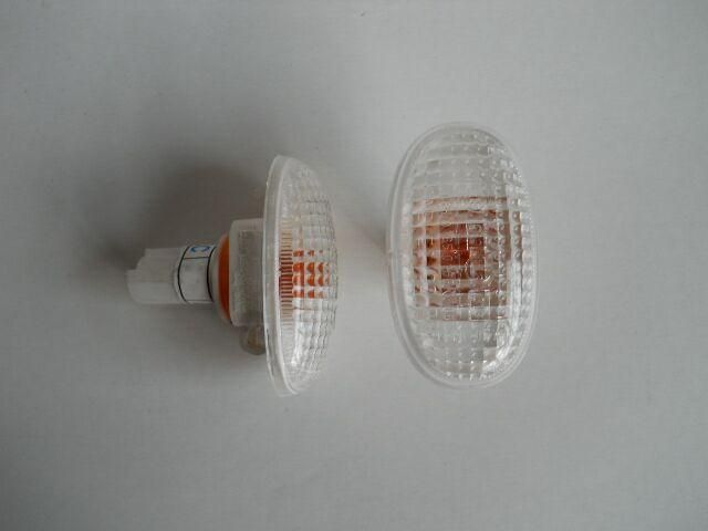 Повторитель на крыло Aveo, Корея белый Повторитель на крыло Aveo, Корея белый